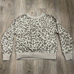 Old Navy gray leopard print sweatshirt